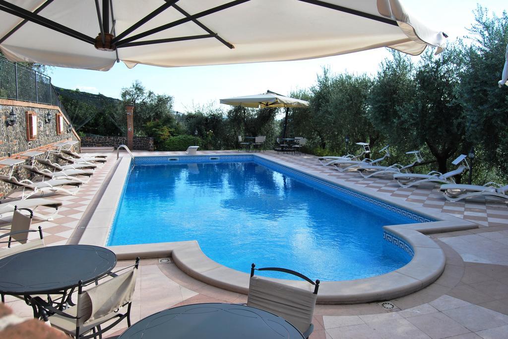 Tenuta Fortelongo Agroturismo